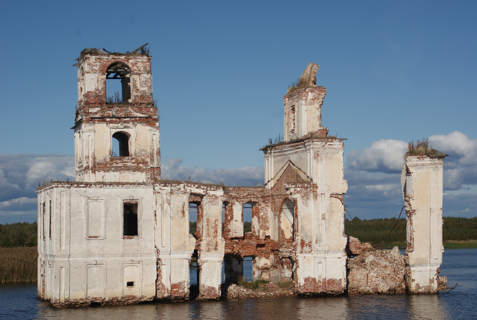 Kirchenruine