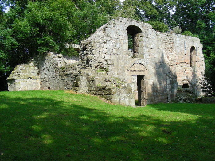 Kirchenruine Alt - Rhoden