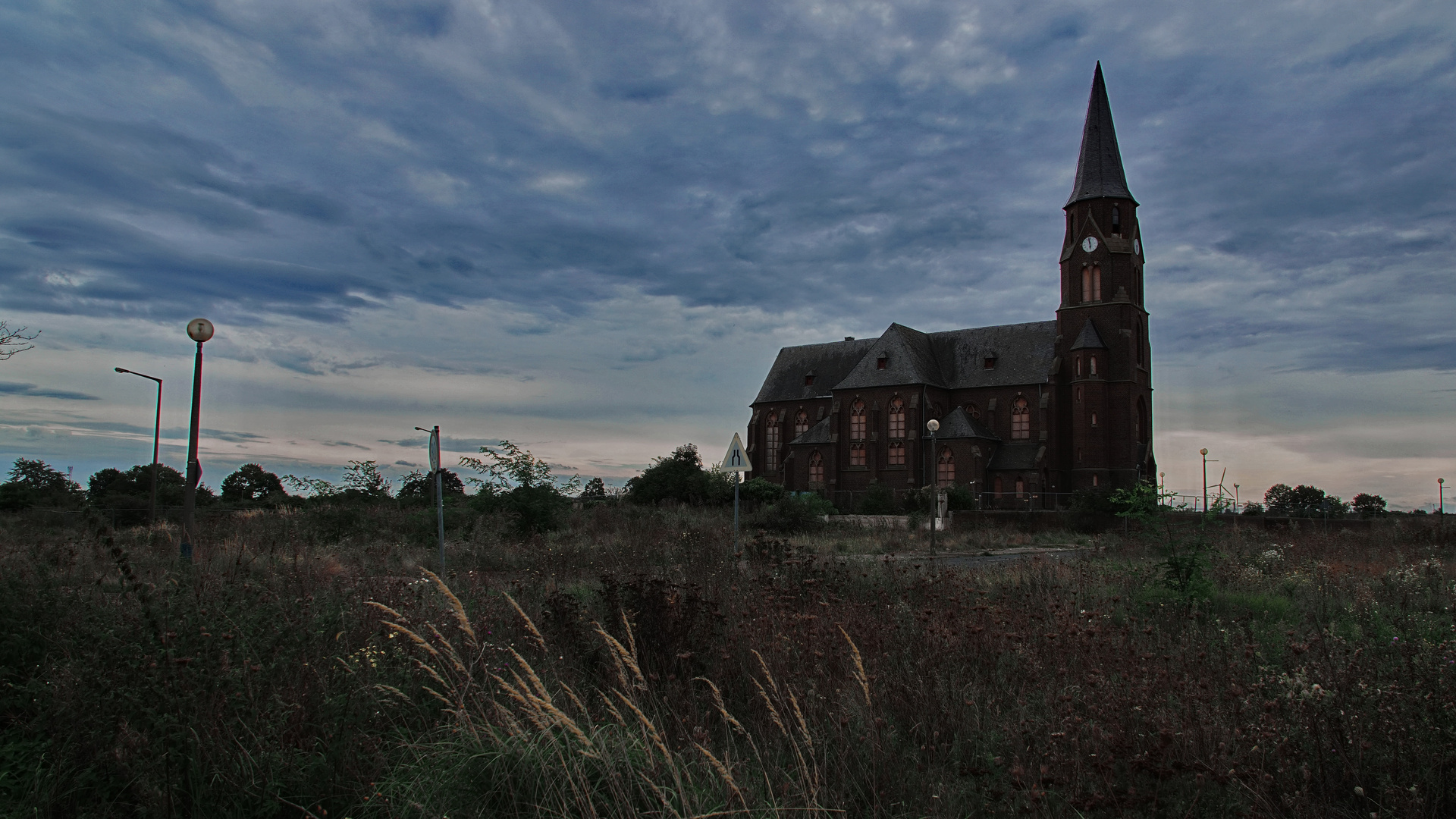 Kirchensterben