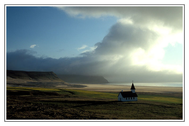 Kirchlein in Breidavik