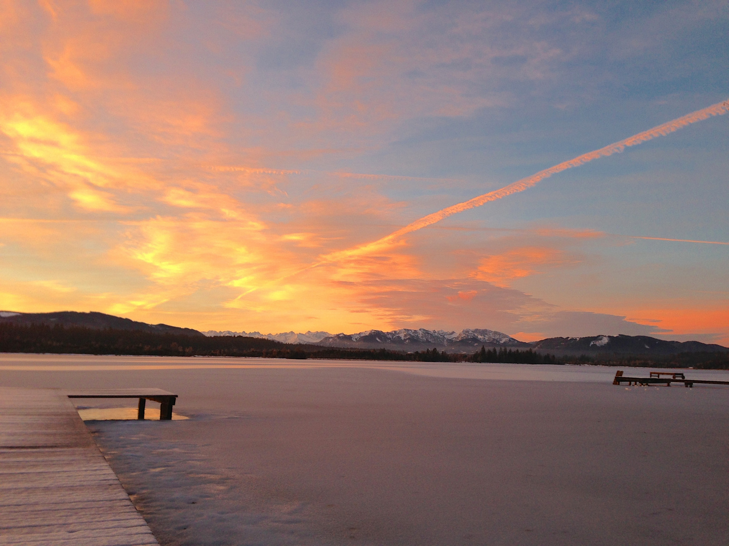 Kirchsee mit Benediktenwand