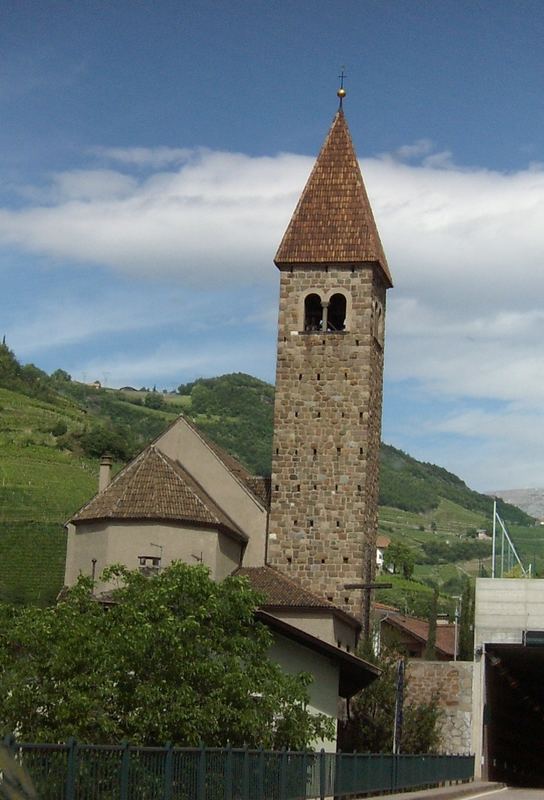 Kirchturm bei Bozen