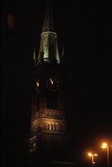 Kirchturm bei Nacht