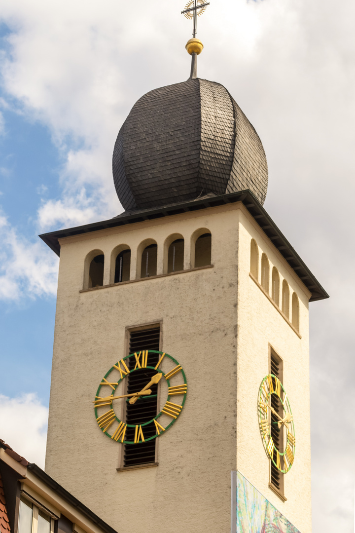 Kirchturm der Laurentiuskirche