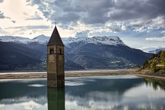 Kirchturm im Reschensee 2023