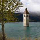 Kirchturm im Reschensee / Südtirol