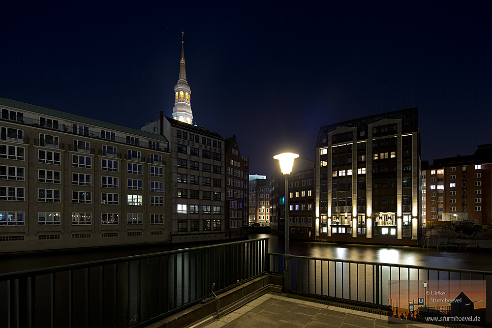 Kirchturm und Laterne