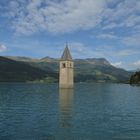 Kirchturm von St. Katharina im Reschensee