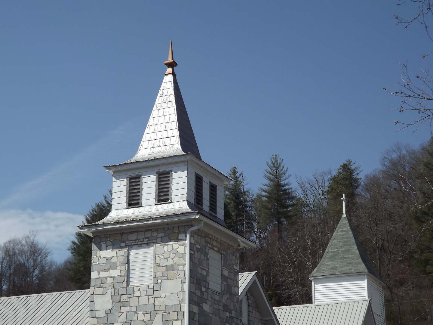 Kirchturmspitzen in Dillsboro, North Carolina