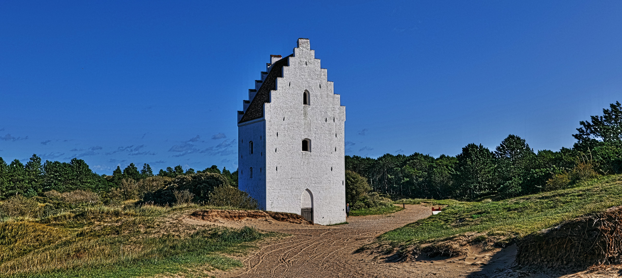 Kirke til Sande