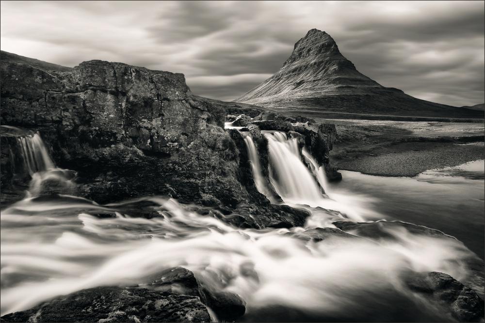 :: Kirkjufell ::