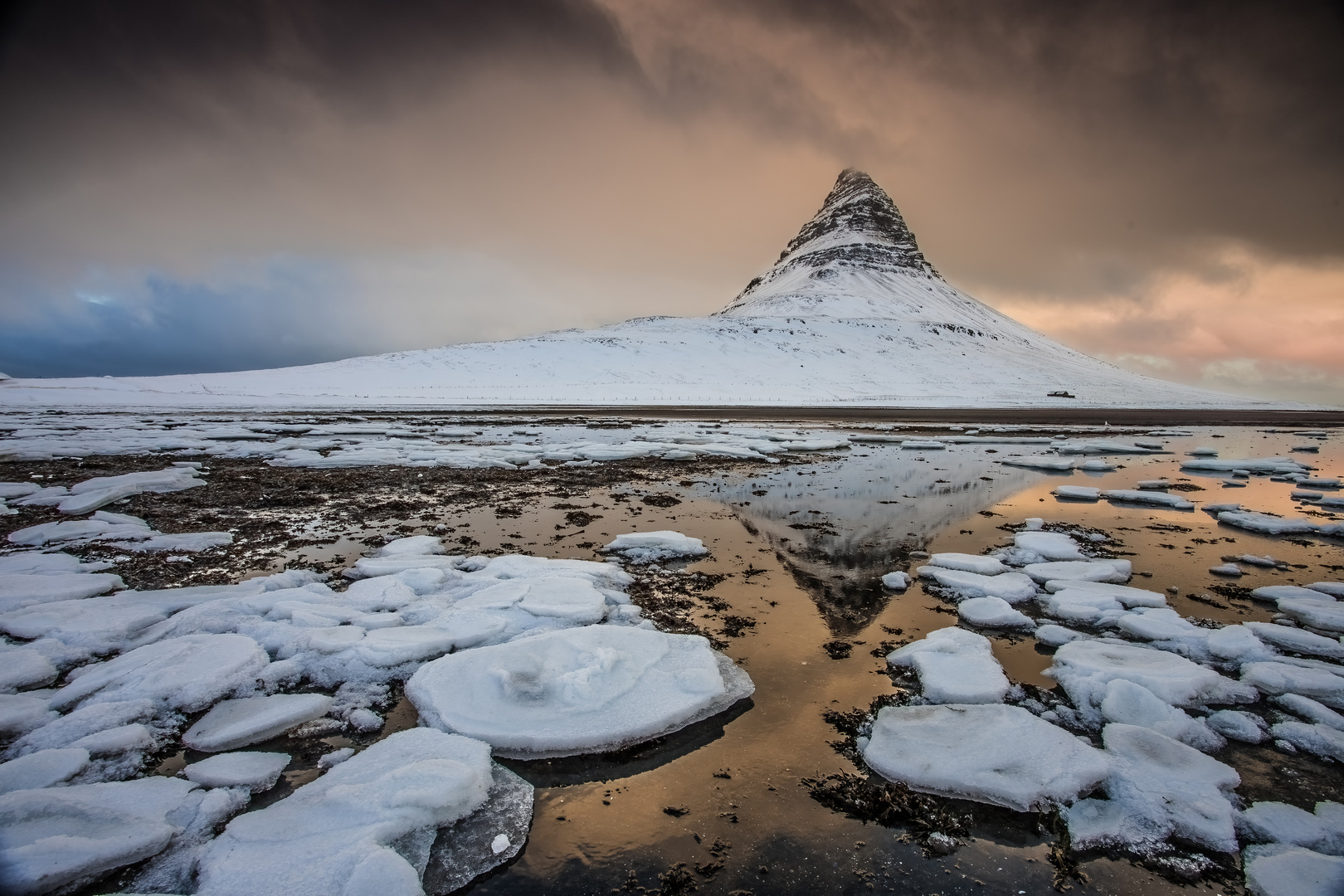 Kirkjufell