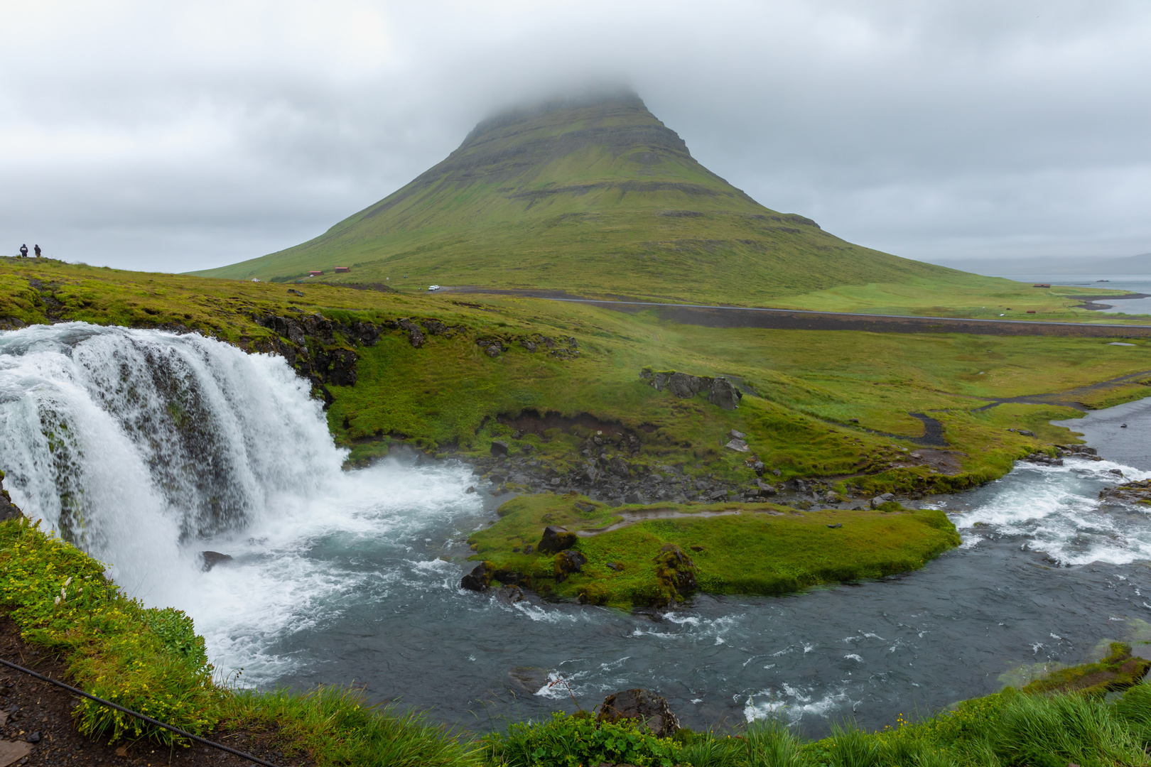 Kirkjufell in rain