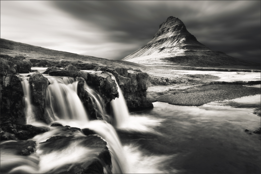 :: Kirkjufellsfoss ::