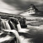 :: Kirkjufellsfoss ::