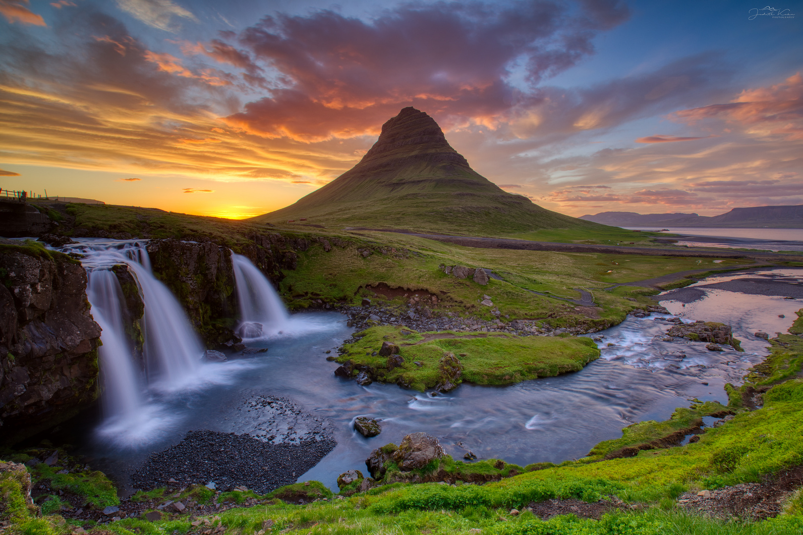 Kirkjufellsfoss menschenleer