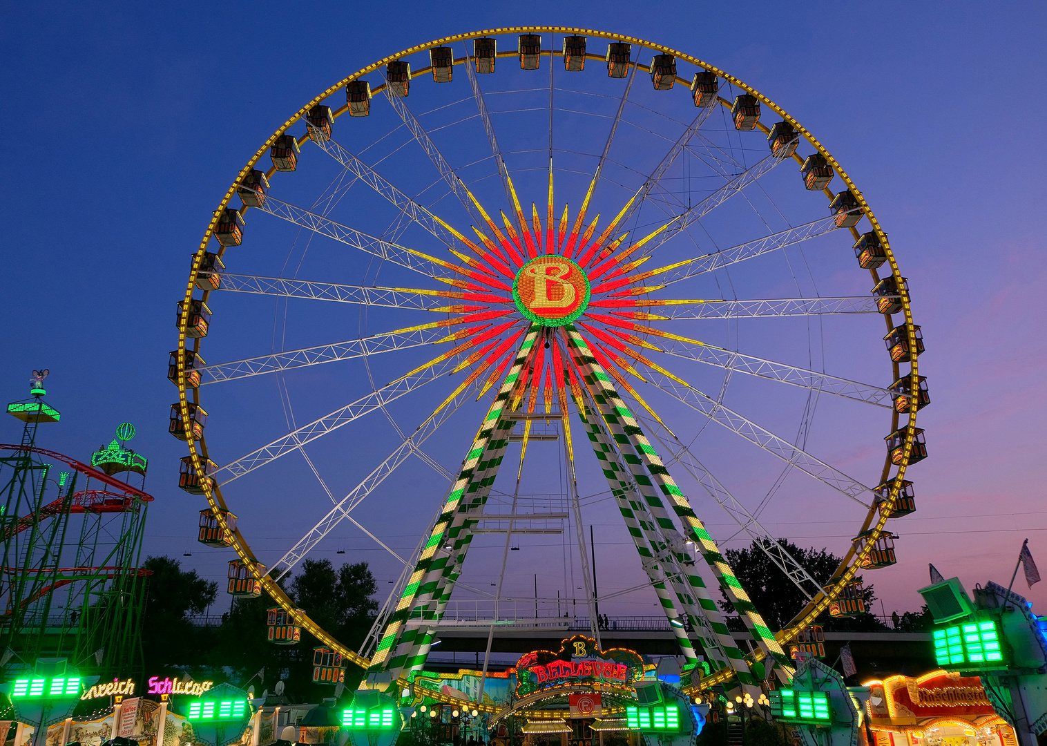 Kirmes Düsseldorf  Riesenrad-2.