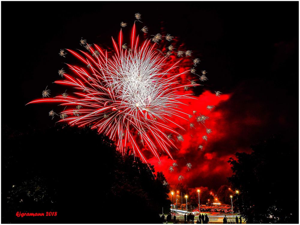 kirmes-feuerwerk in GL......