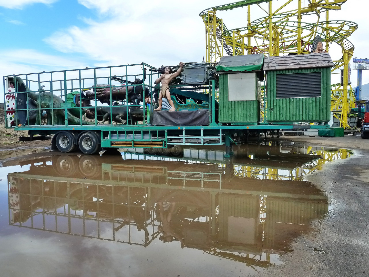 Kirmes im Salzwasser-See