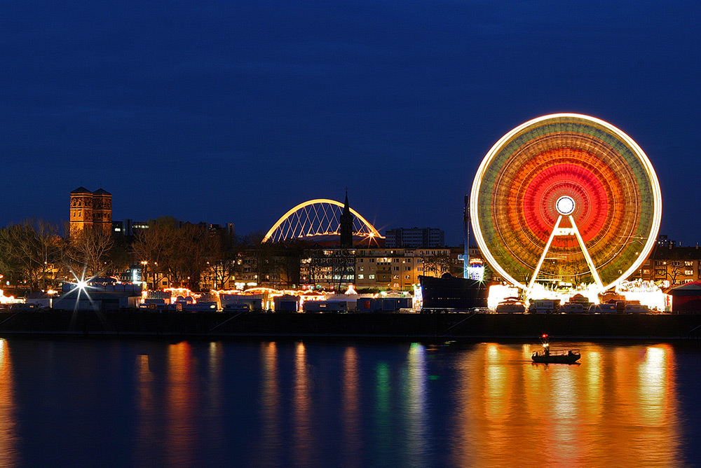 kirmes in Köln Deutz