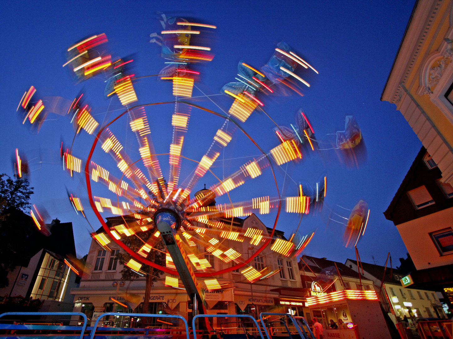 Kirmeskarussell in der "Blauen Stunde" 02