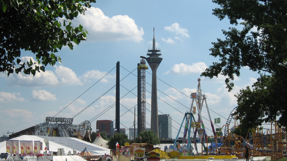 Kirmes.Linien2016