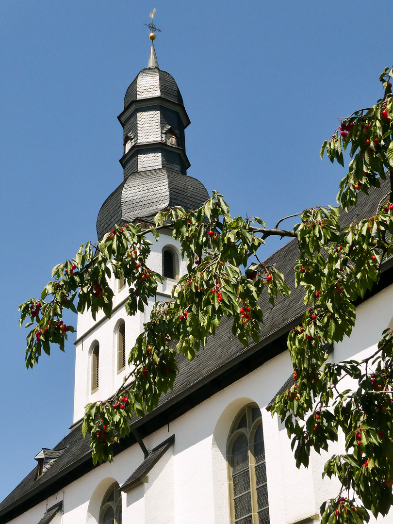 Kirsche oder Kirche?