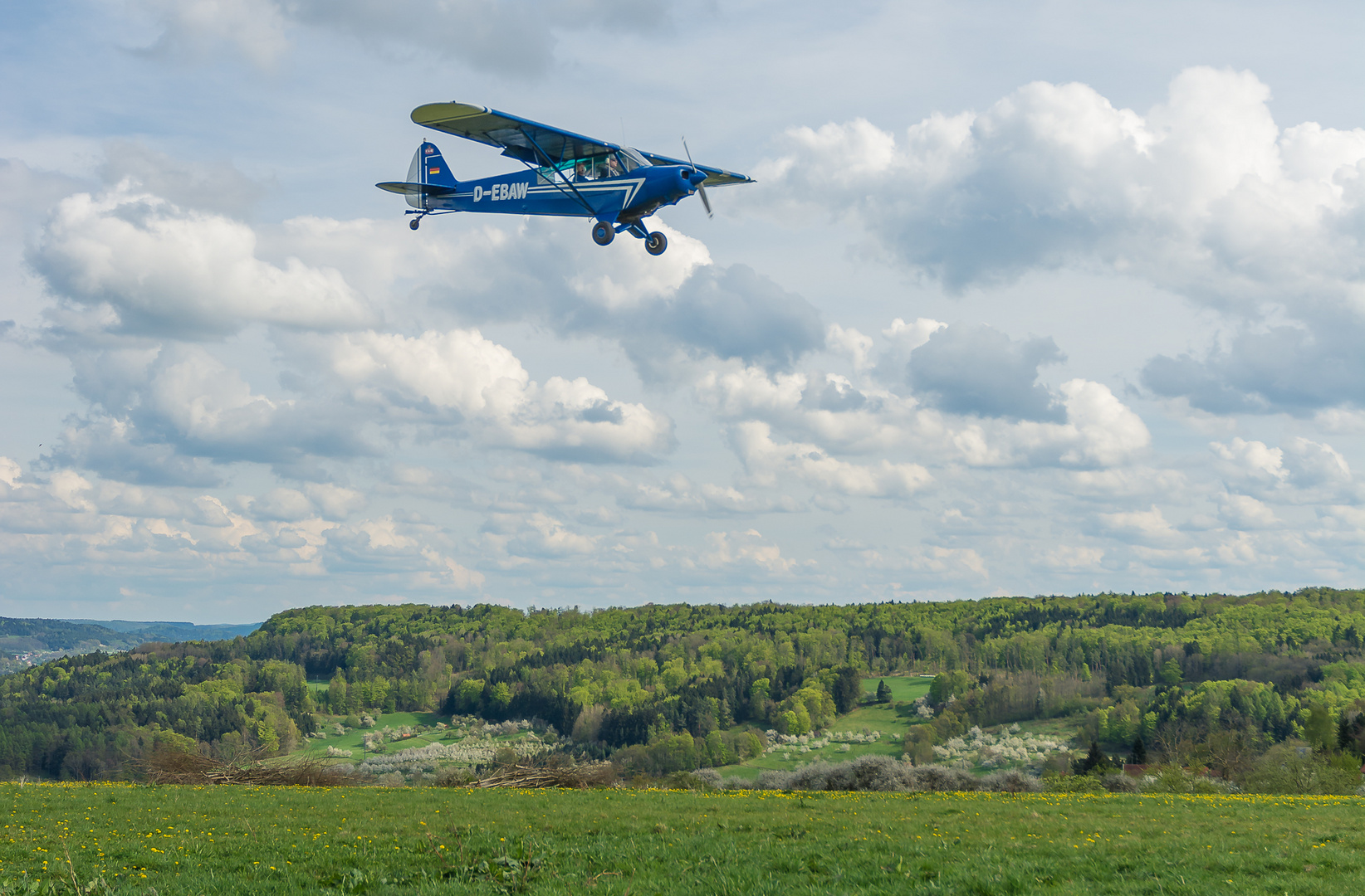 Kirschgartenrundflug im Oldtimer