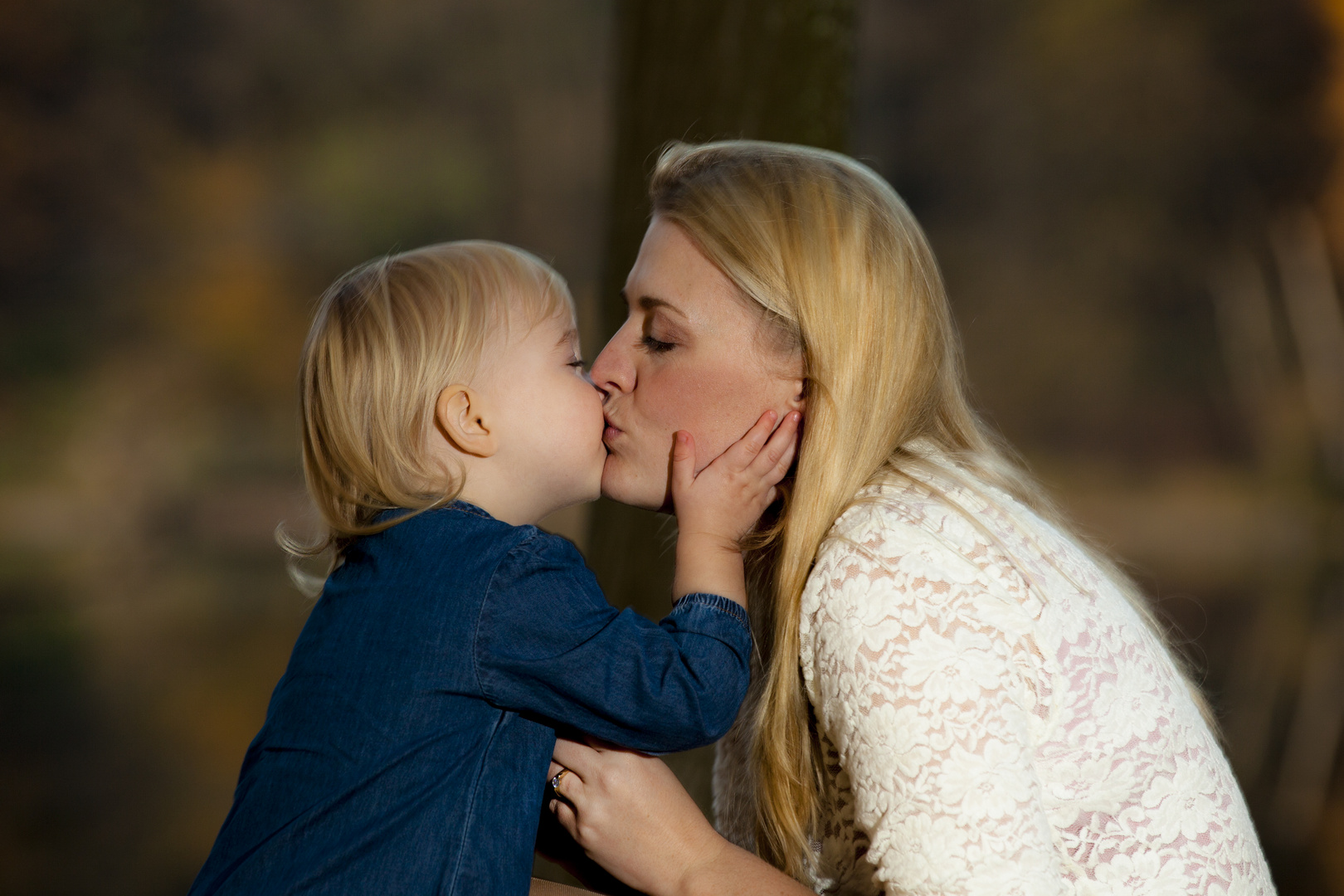 Kiss for Mum