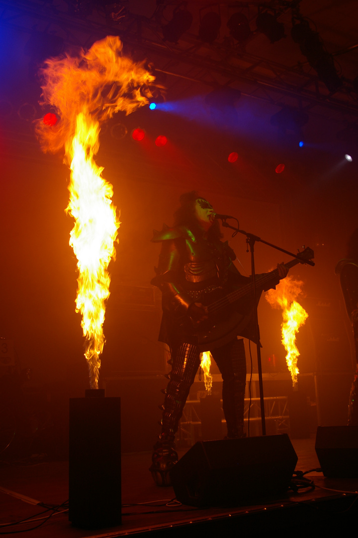 KISS Forever Band - 03.12.2011 - Captiol Musiktheater/Paderborn