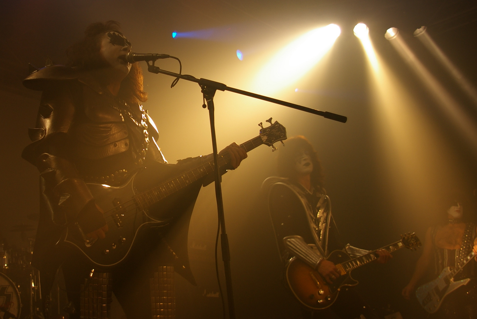 KISS Forever Band - 03.12.2011 - Captiol Musiktheater/Paderborn