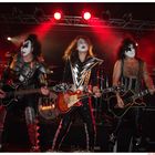 "Kiss Forever Band" in Action