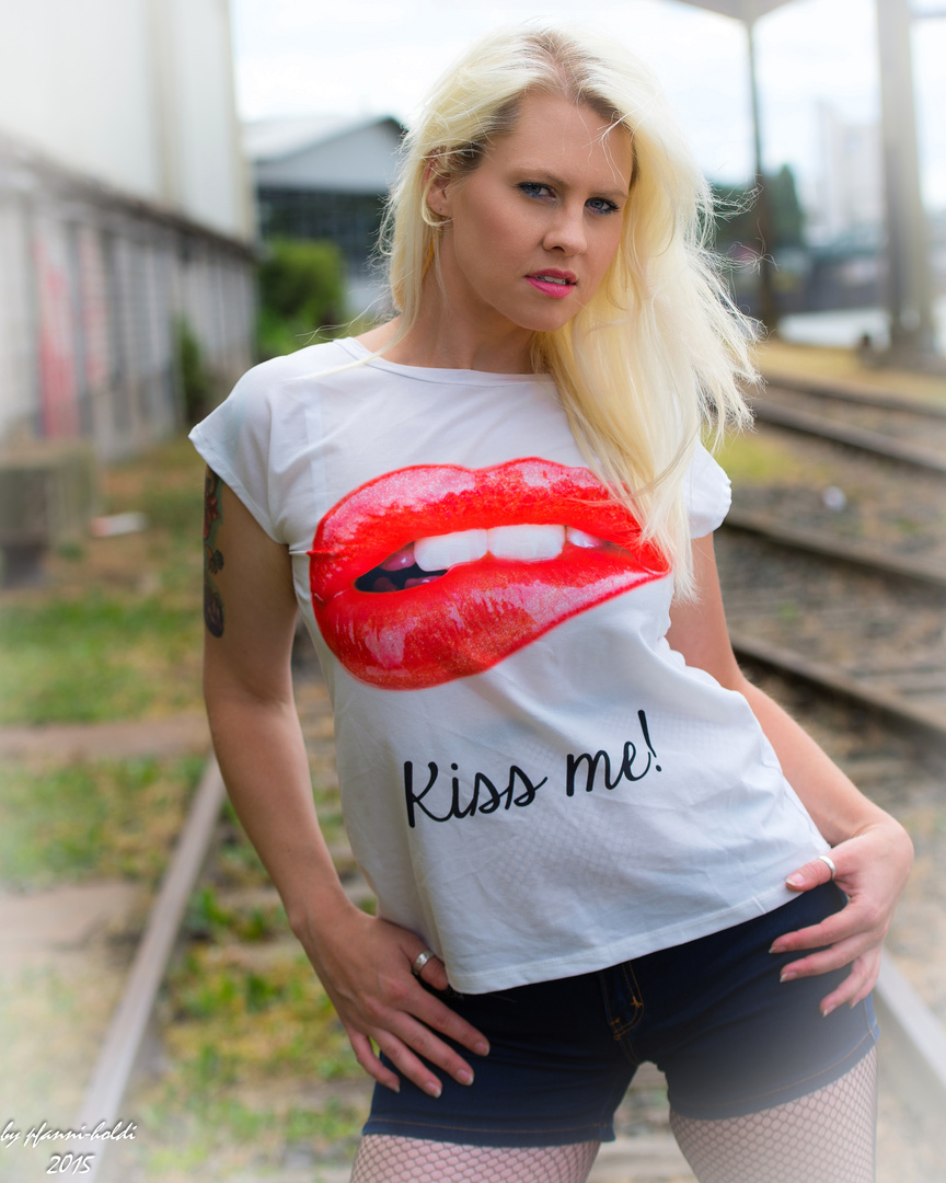 Kiss me :*