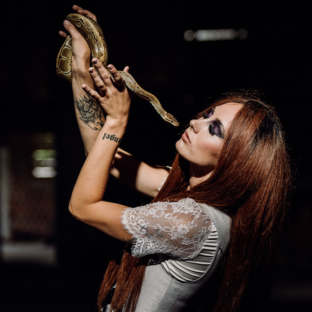 kiss the snake