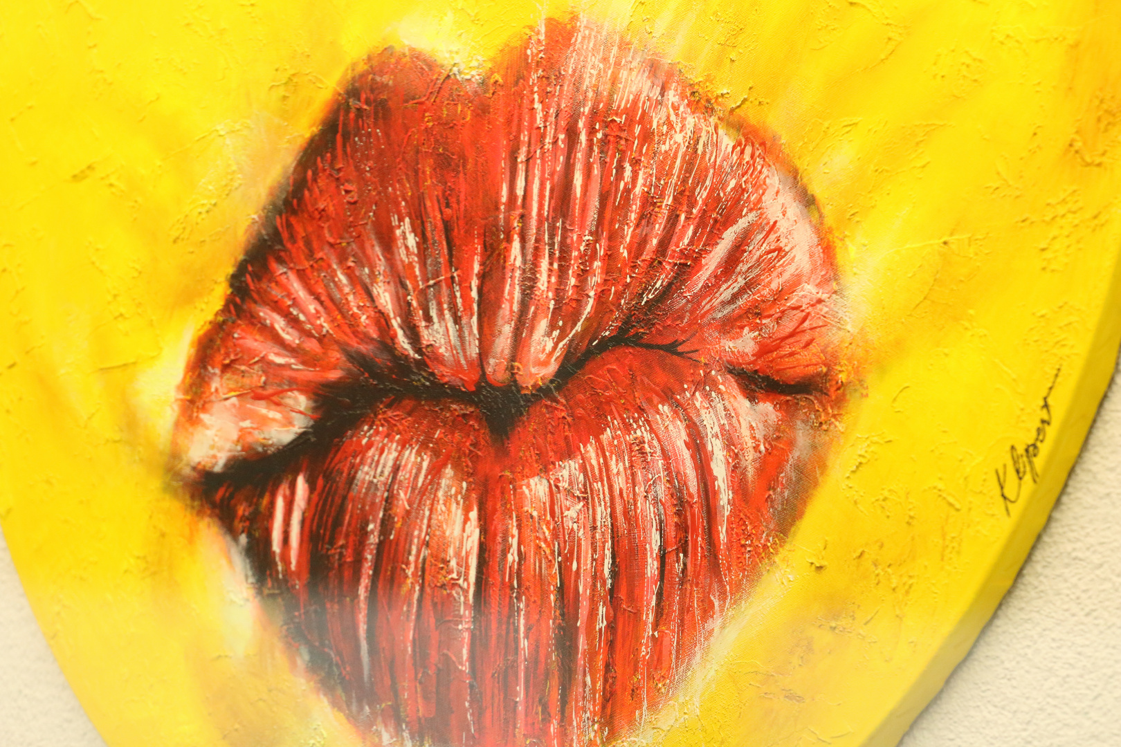 kiss this lips......