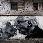 Kissing Couple (Seoul)