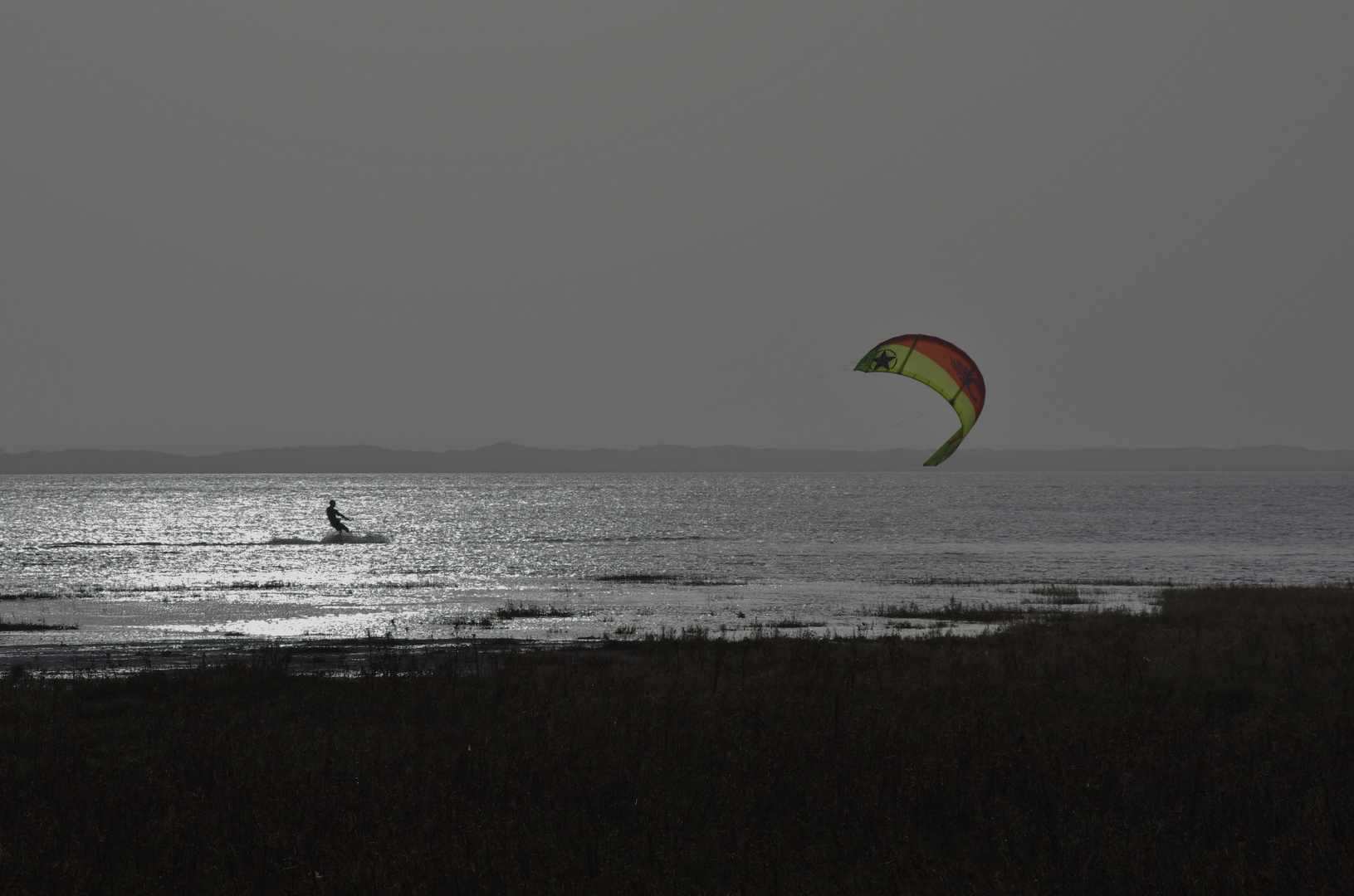 Kite surf au soleil d'hiver