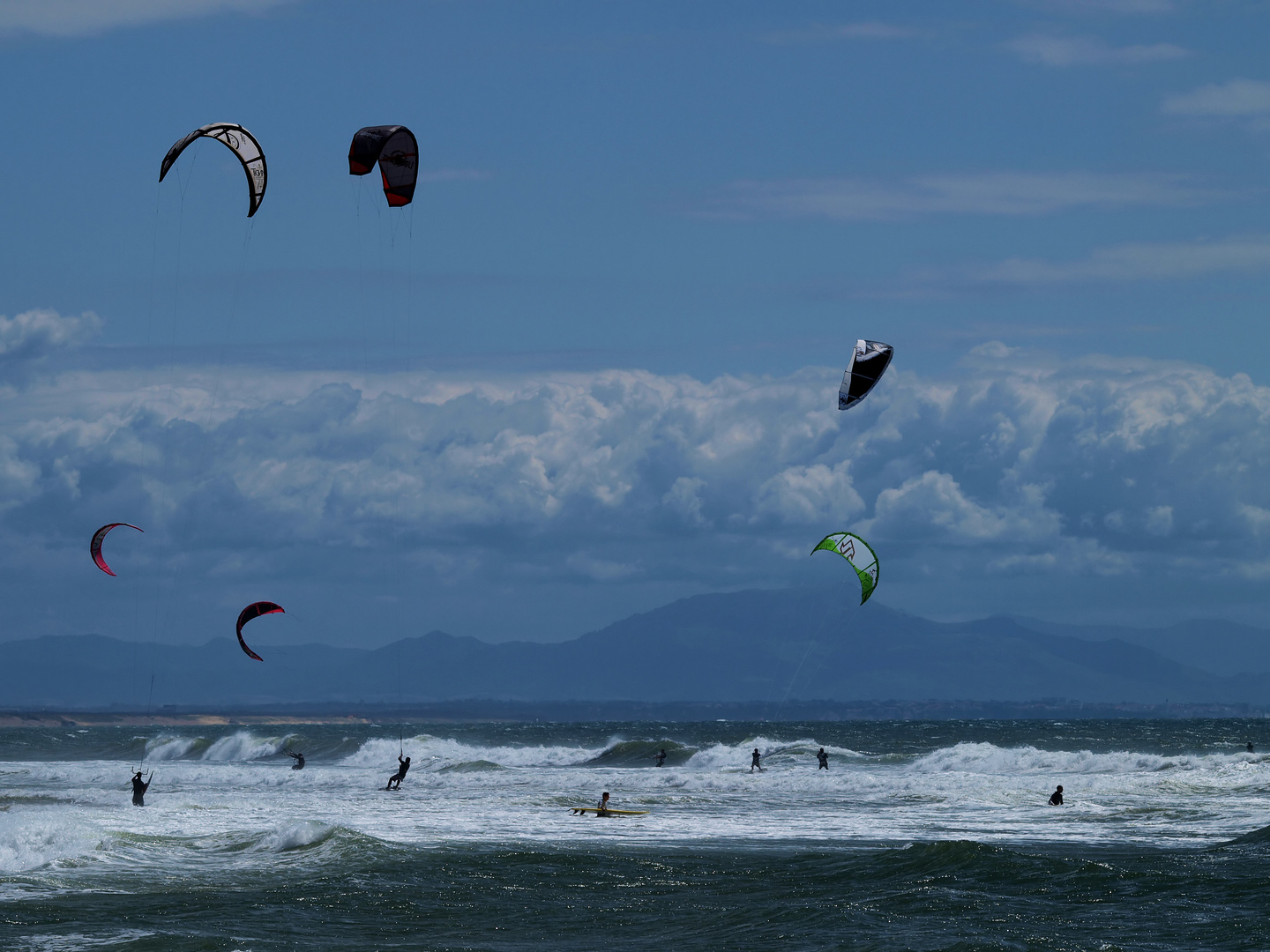 Kite Surfer