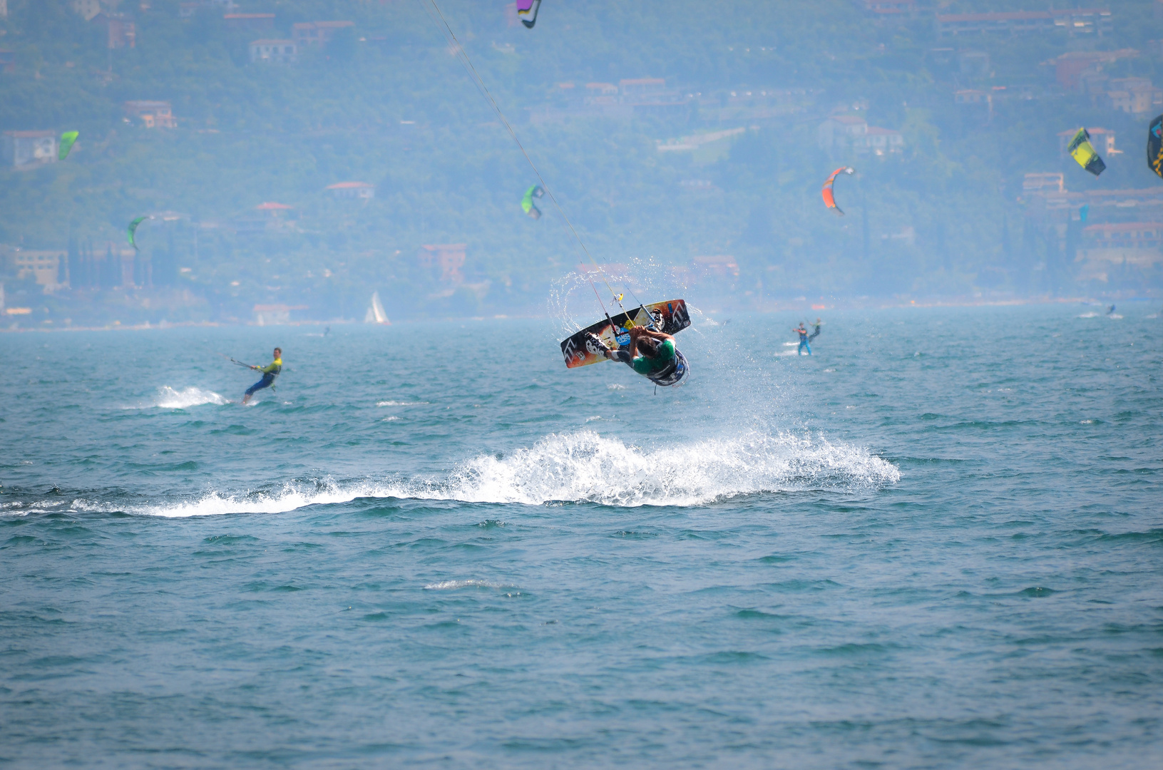 Kite Surfer auf dem Gardasee 2