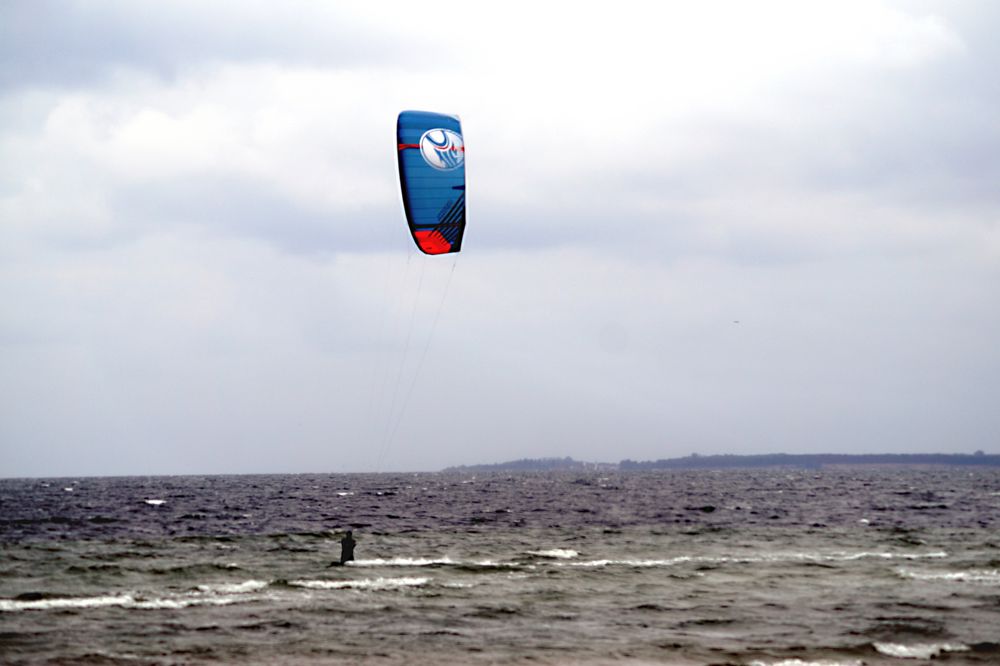 Kite Surfer