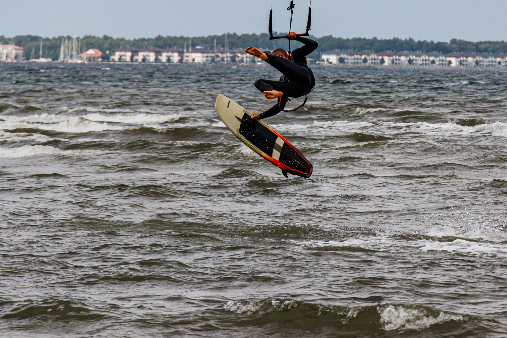 Kite-Surfer in der Wohlenberger Wiek