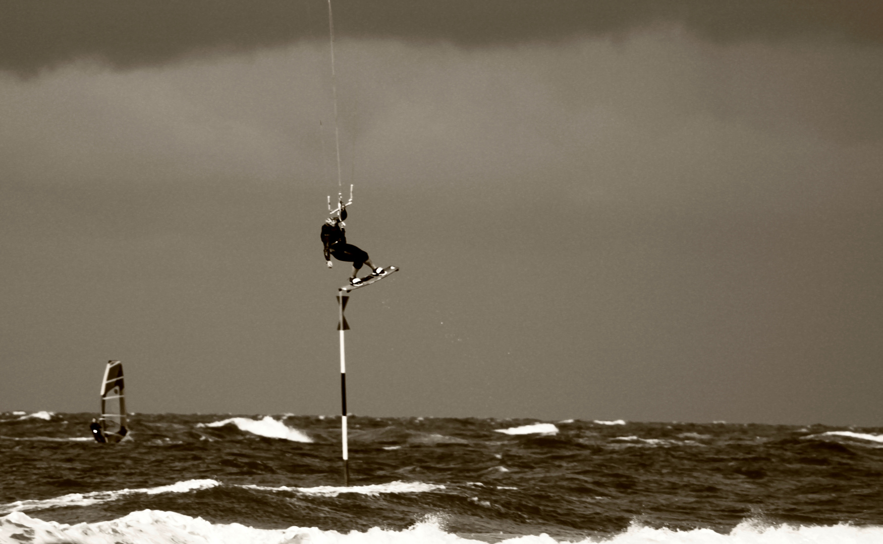 Kite-Surfer vor Amrum