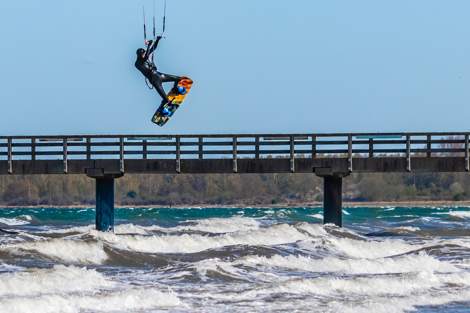 Kite-Surfer vor Boltenhagen-2