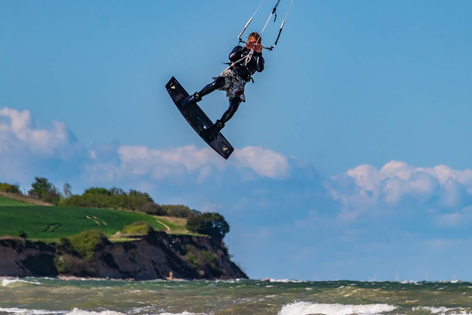 Kite-Surfer vor Boltenhagen