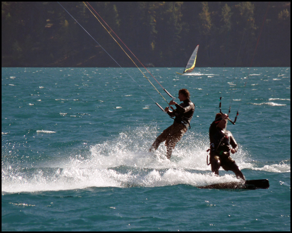 kite surfing