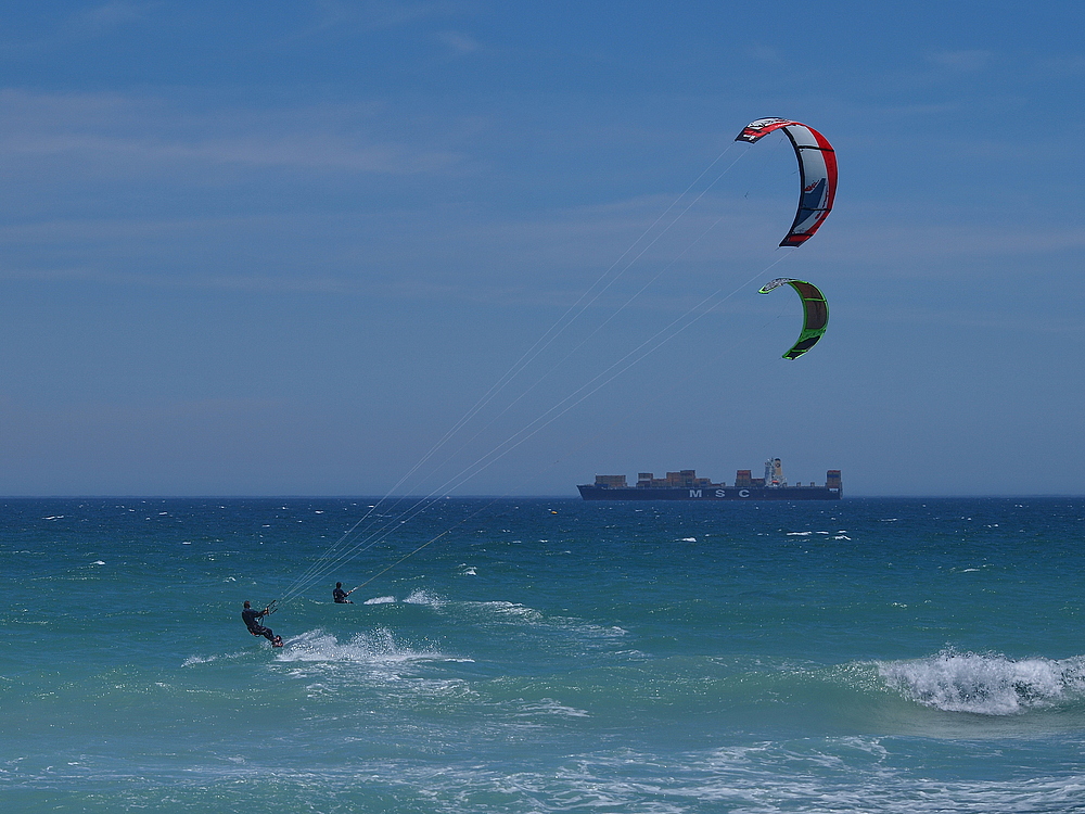 Kite-Surver an der Dolphin Beach (ZA)