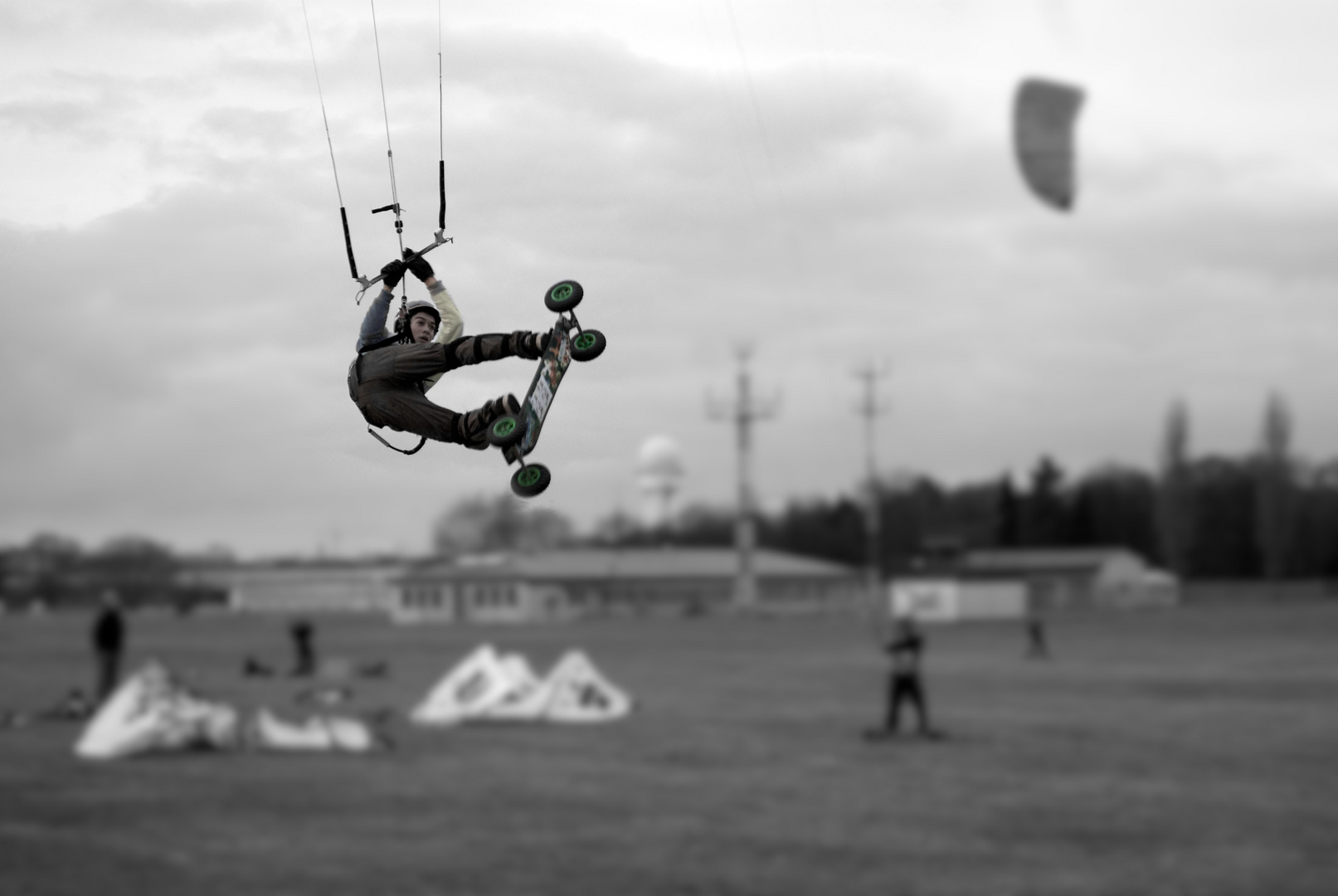 Kiteboard auf der Tepmpelhofer Freiheit 3