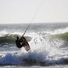 Kiteboarding am Bloubergstrand, Südafrika