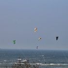 Kiter am Strand.