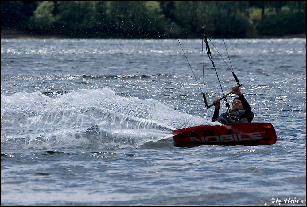 Kiter auf dem Möhnesee